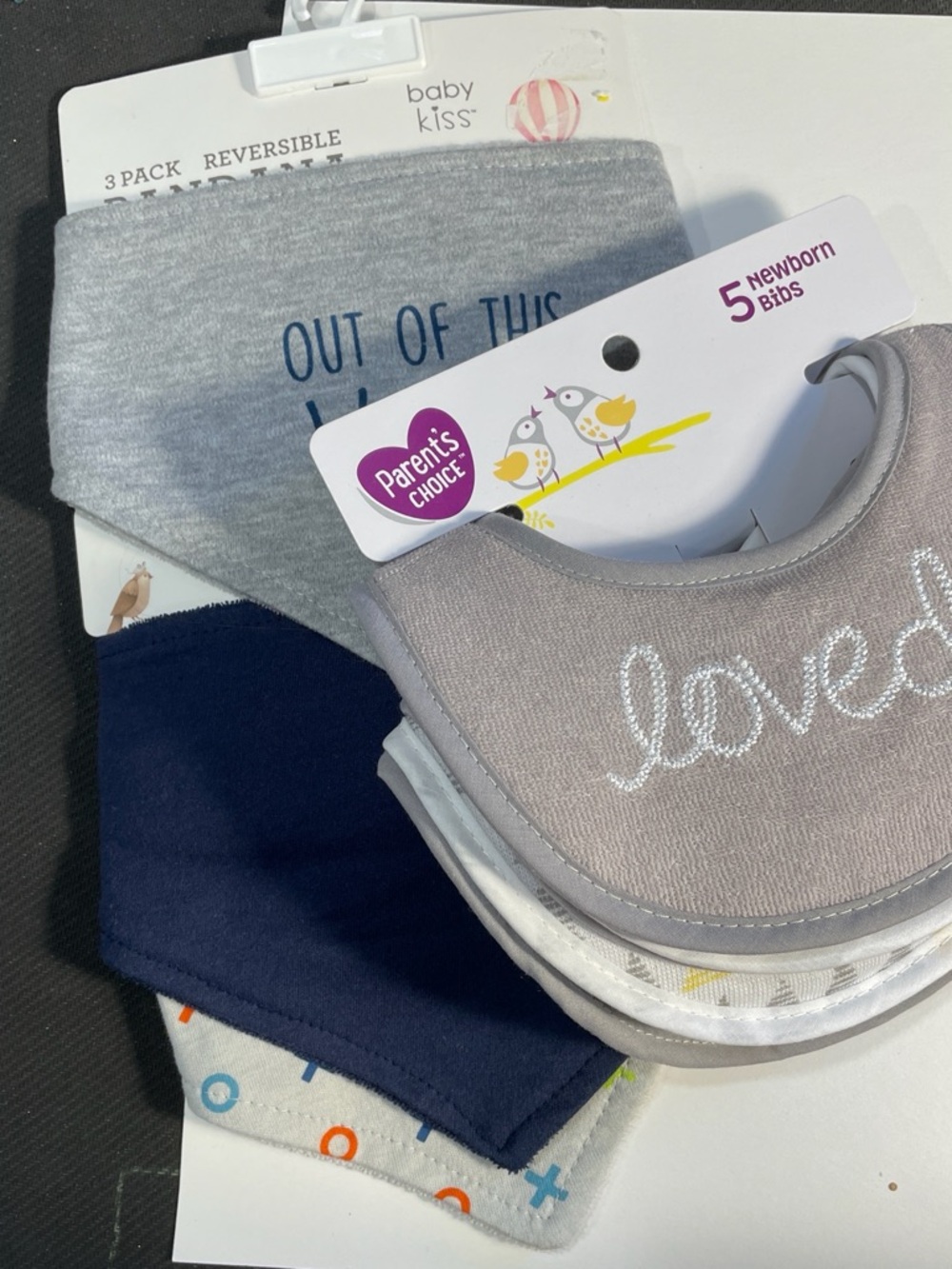 ✔️✔️2 Sets of infants Bibs